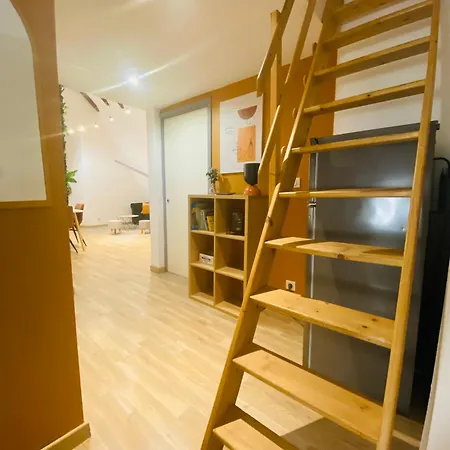 Appartement Le Colibri, Spacieux T2 Bis Avec Mezzanine, Clim Mobile, Calme Et Central, Clim Mobile A